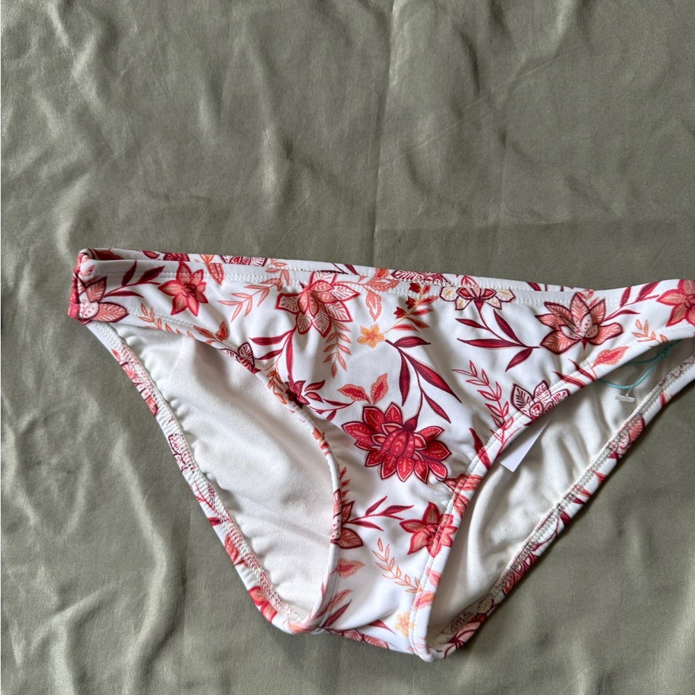 Kona Sol White and Red Floral Bikini Bottom size S